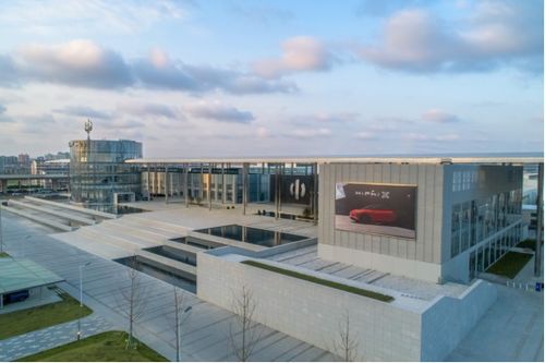 攜科技之光,高合城市精品工廠打造互聯(lián)網(wǎng)時代智能制造的全新標(biāo)桿